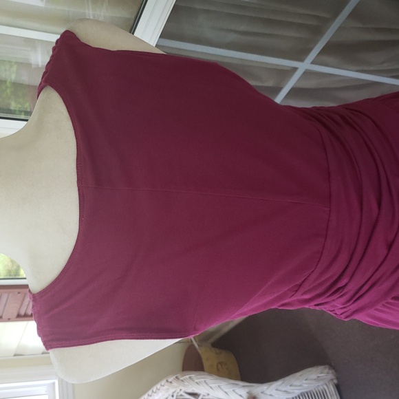 Athleta Sleeveless Ruched Side Pocket Front Dress - Picture 7 of 12
